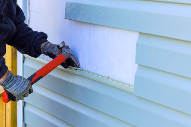 Reliable Emergency Siding Repair contractor in Chapel Hill, NC by All Pro Siding Demarest